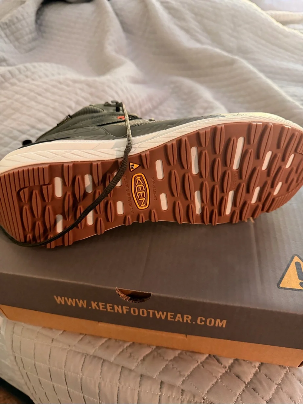 Keen rugged high